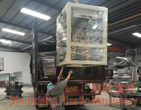Customer from Hunan Province bought our film blowing machine